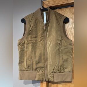 Lululemon Sz 10 vest